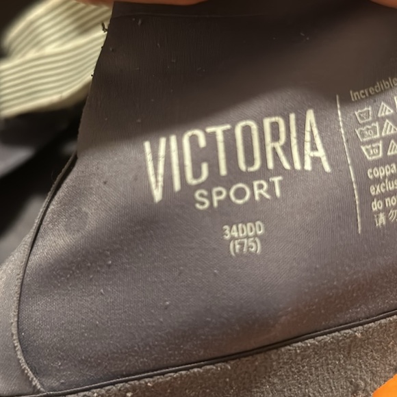 Vs bra - Picture 3 of 3